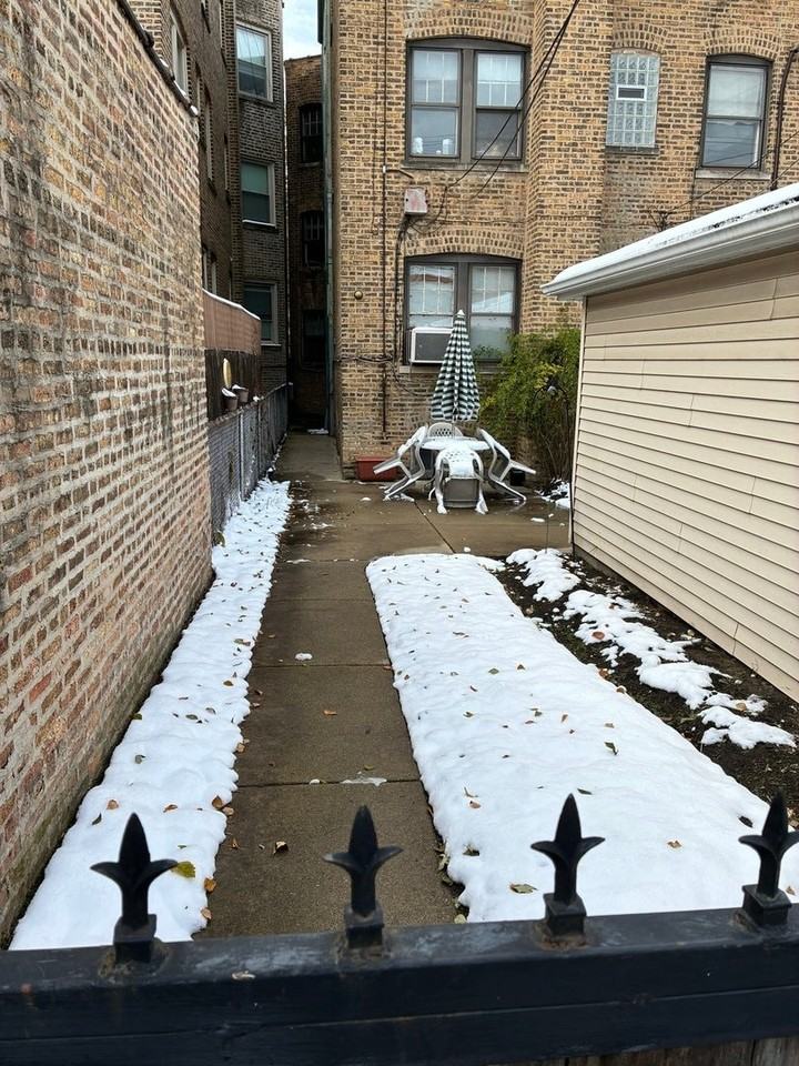 5443 N Campbell Ave - Photo 2 of 11