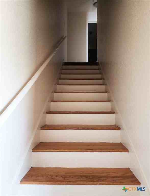 1307 Cavalry Ln Apt C #C - Photo 7 of 12