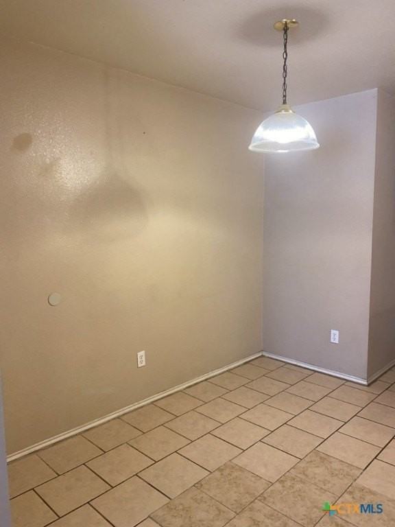 3404 Barcelona Dr Apt B #B - Photo 4 of 9