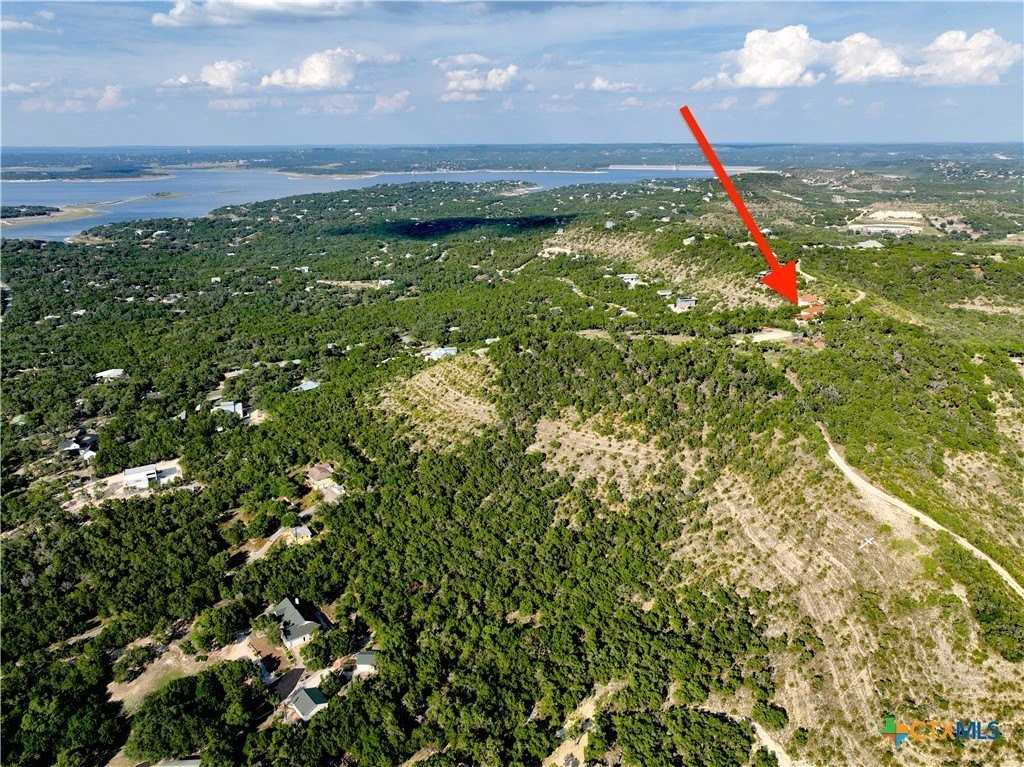 2000 Village Oak - Photo 6 of 48