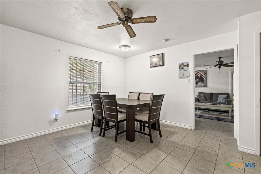 1007 Arkansas Ave - Photo 5 of 13