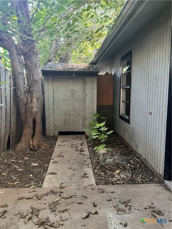 614 Mill St Unit B #B - Photo 7 of 16