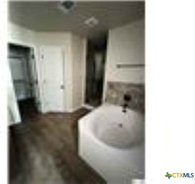 2638 Bolzano Trl - Photo 5 of 7