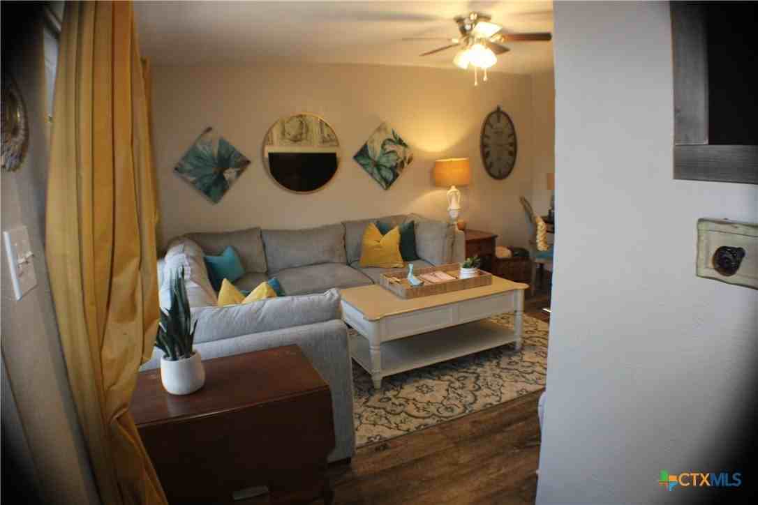 1307 Sherry Ln Unit B #B - Photo 5 of 48