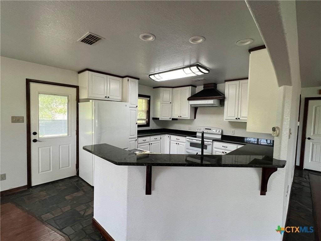 2955 East Amity Road - Photo 5 of 19