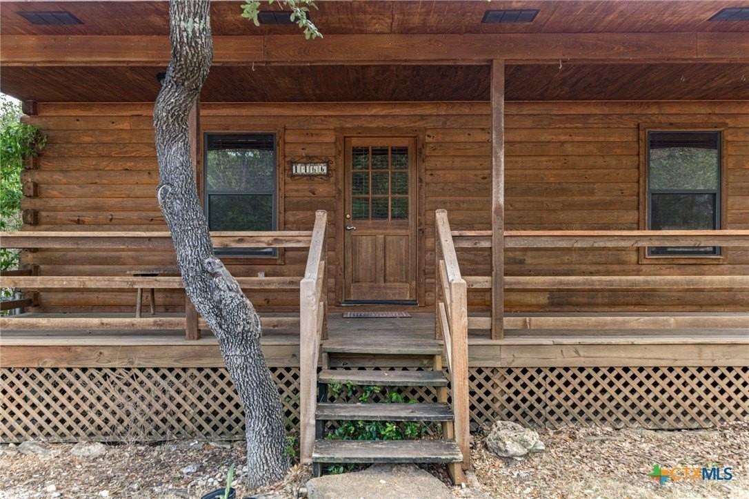 1466 Bonnyview Drive - Photo 4 of 30