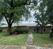 featured image of 1600 Halbert St