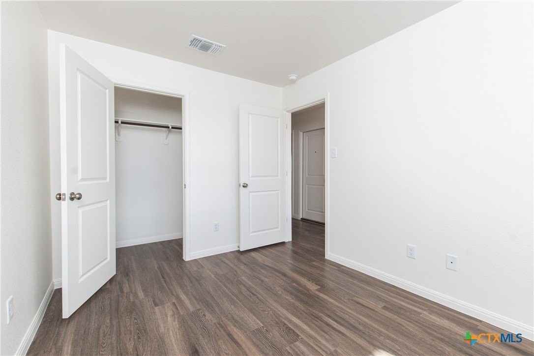 5901 Betty Lou Dr Unit B #B - Photo 5 of 19