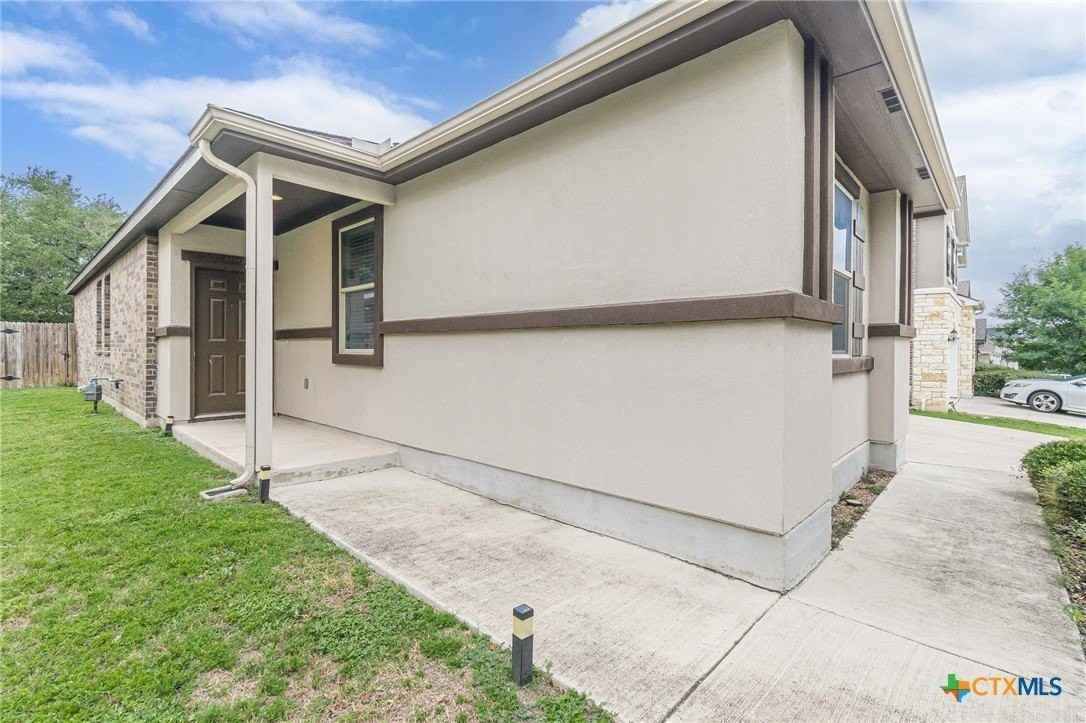 124 Mary Max Cir - Photo 2 of 30