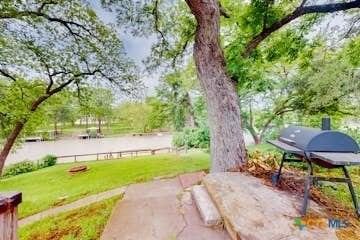 510 Cypress Rdg - Photo 5 of 32