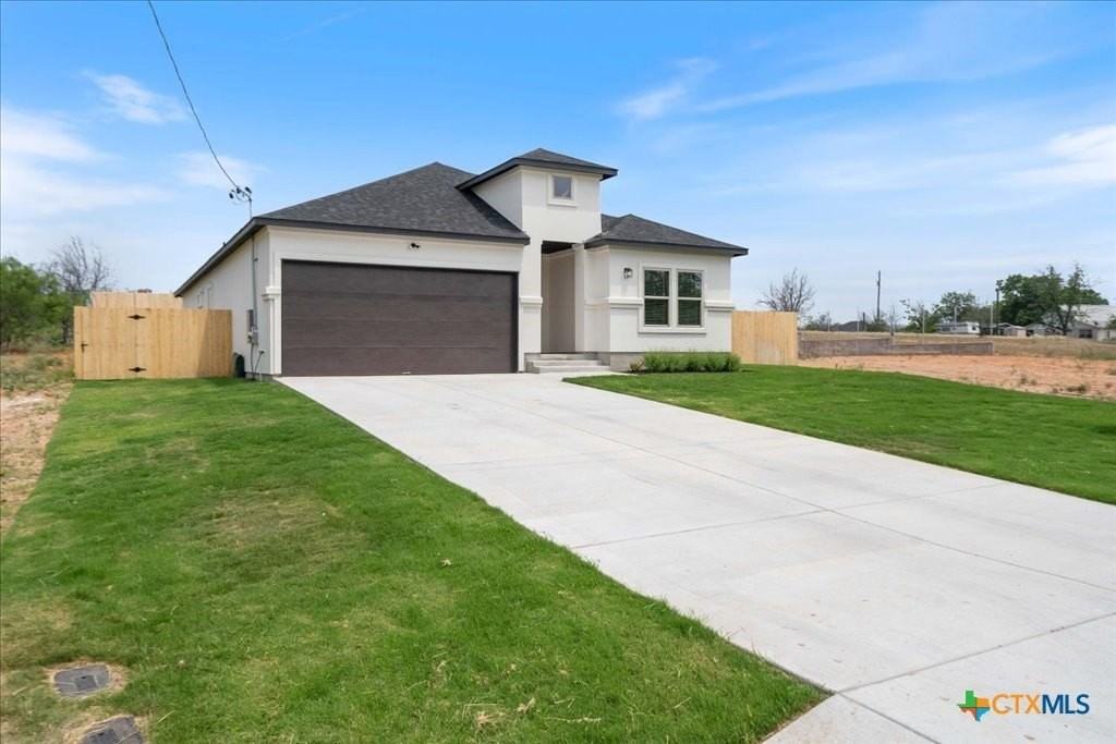 223 Timberline Dr - Photo 3 of 37