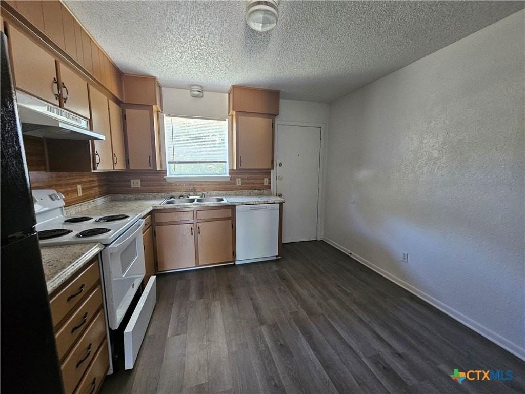 104 W Anderson Ave Apt A #A - Photo 2 of 6