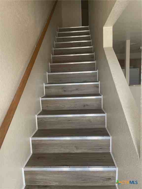 2712 Vernice Loop Apt B #B - Photo 5 of 30