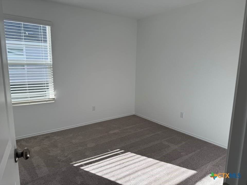 113 Marty Allen Loop - Photo 6 of 16