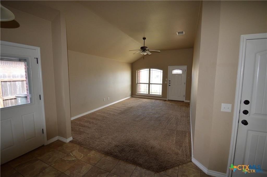 303 Sladecek Dr Unit B #B - Photo 4 of 15