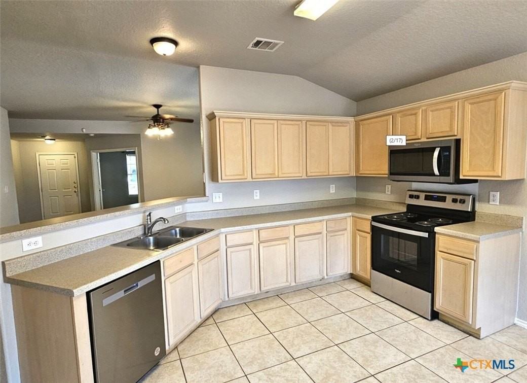 3321 Whisper Blf - Photo 2 of 17