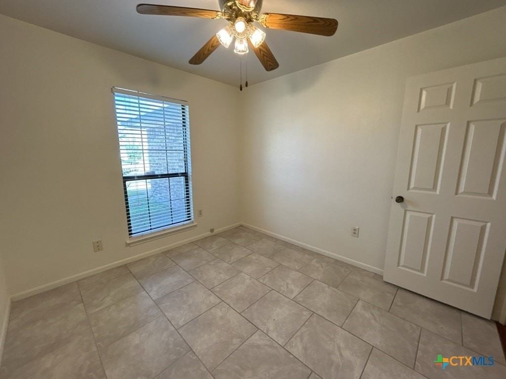 3820 Water Oak Dr - Photo 7 of 11