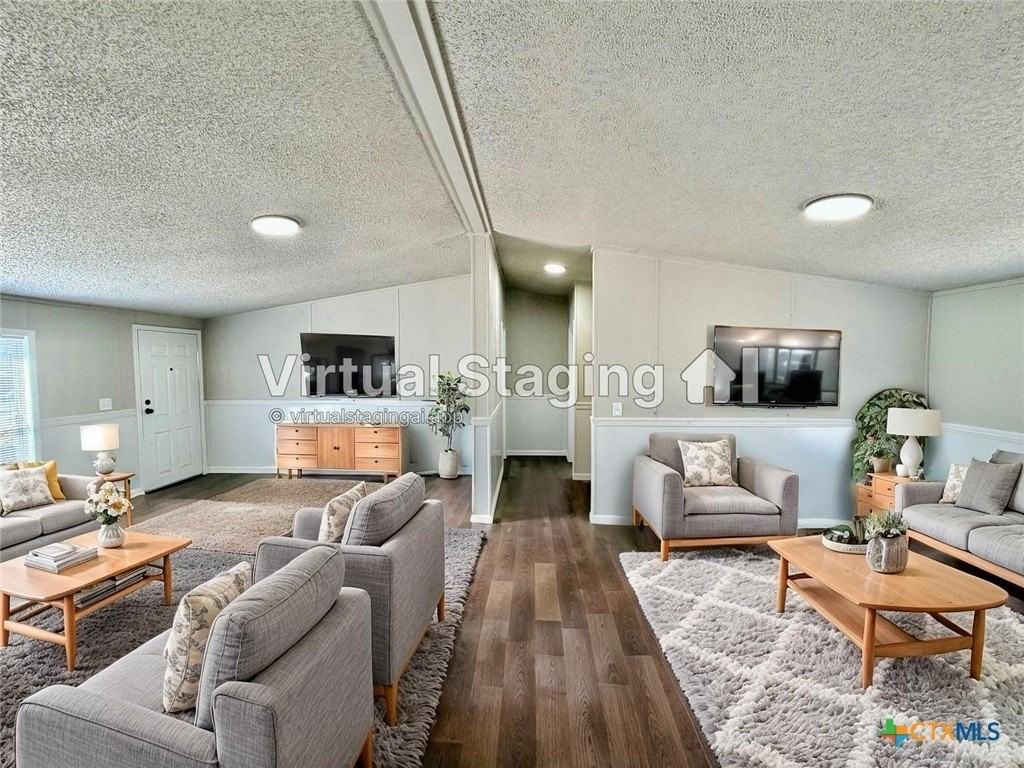 1414 Mohican Trail - Photo 3 of 25