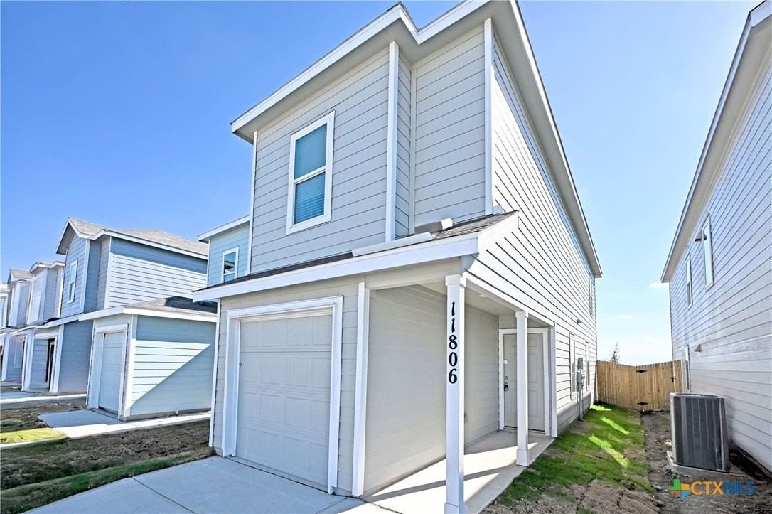 Bluebell Mdw - Photo 2 of 20