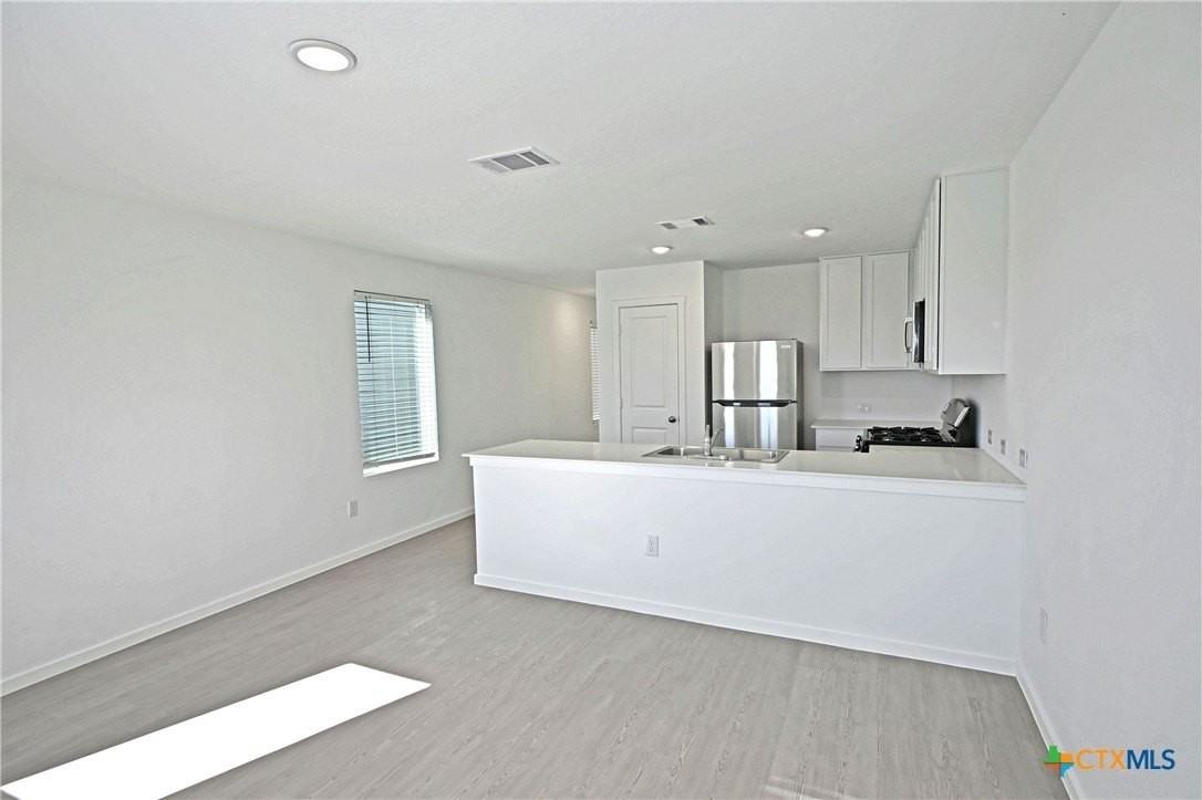 Bluebell Mdw - Photo 6 of 20