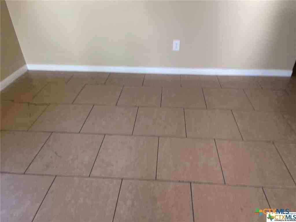 4307 Cambridge Drive #B - Photo 6 of 19