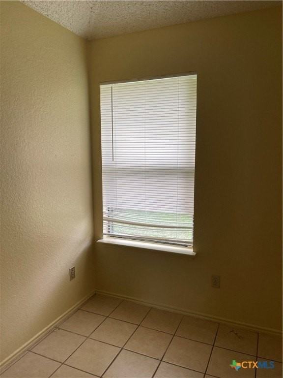 2404 Bluebonnet Drive - Photo 3 of 17