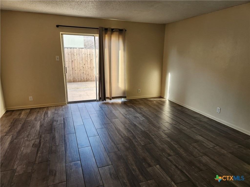 904 Ticonderoga Dr Apt C #C - Photo 5 of 13