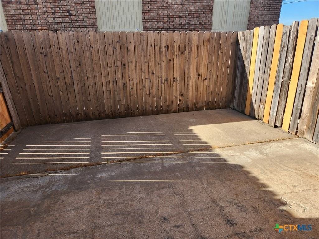 904 Ticonderoga Dr Apt C #C - Photo 7 of 13