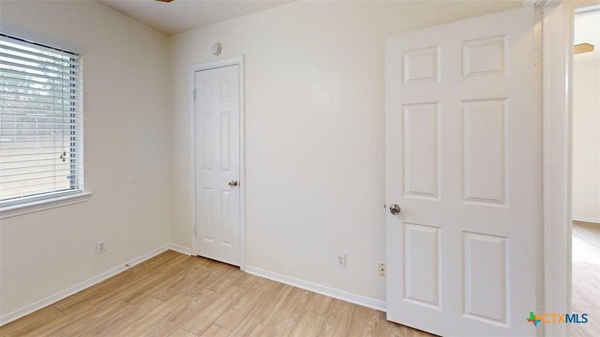 802 Hackberry St Unit A #A - Photo 7 of 11