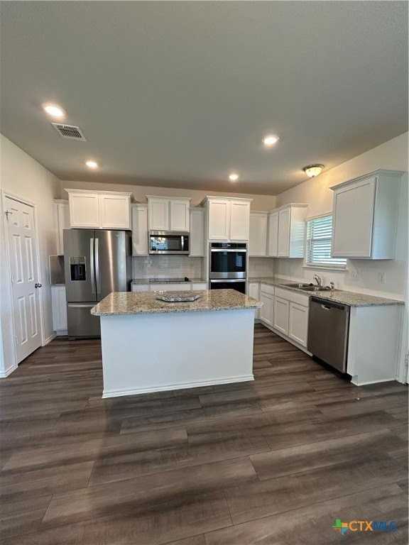 311 Paddock Ln - Photo 6 of 15