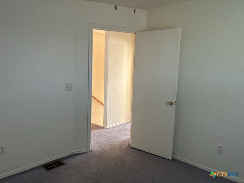 4005 Doraine Ct Apt A #A - Photo 5 of 9
