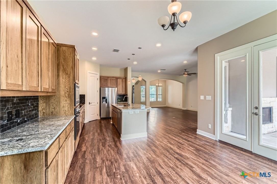 462 Stagecoach Trail - Photo 2 of 27