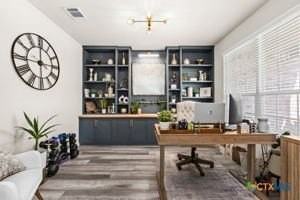 7807 Zircon Drive - Photo 4 of 20