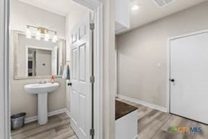 7807 Zircon Drive - Photo 7 of 20