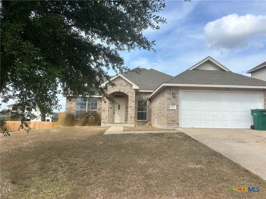 203 Ponderosa Drive - Photo 2 of 24