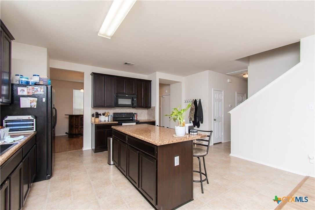 303 East Gemini Lane - Photo 6 of 28