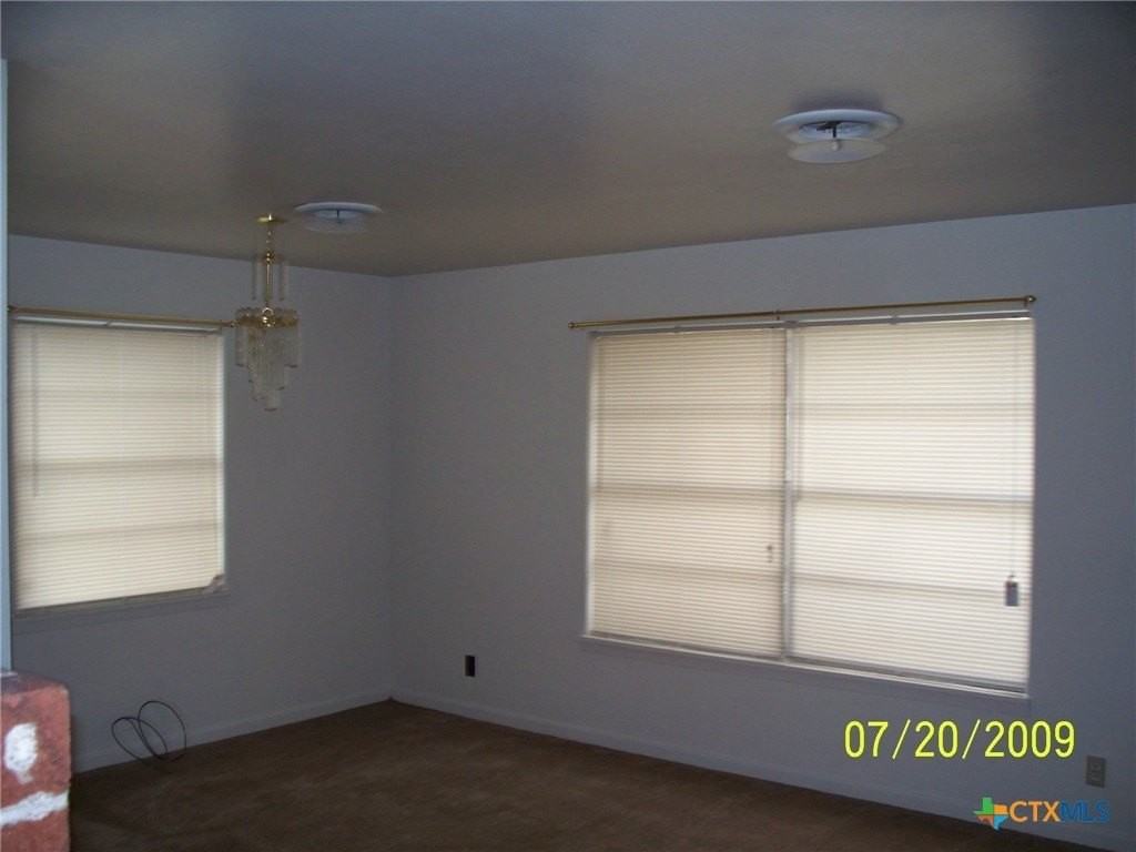 1323 Gardenia Avenue - Photo 7 of 9