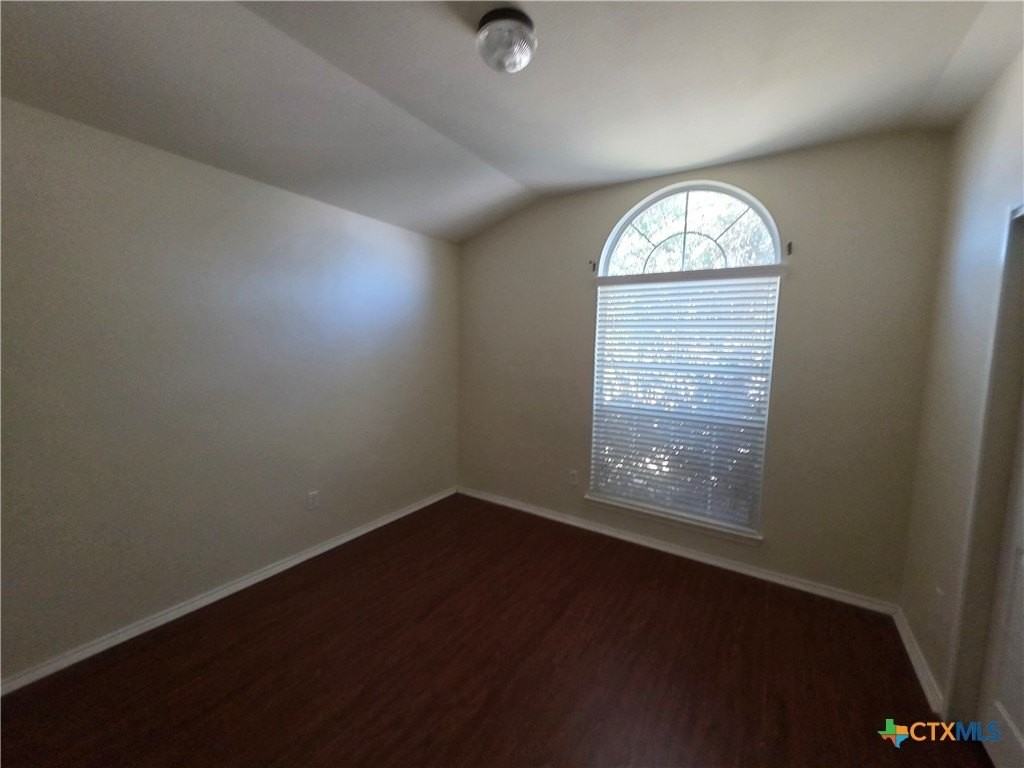 2302 Griffin Dr - Photo 3 of 13