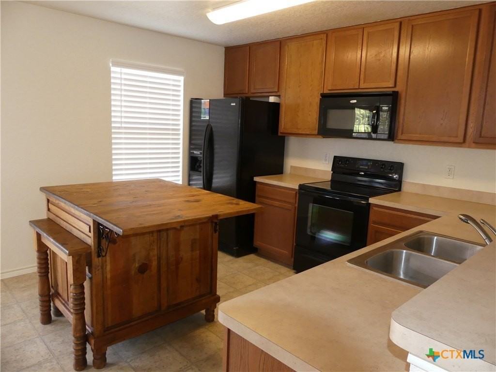 664 Northern Lights Drive - Photo 2 of 38