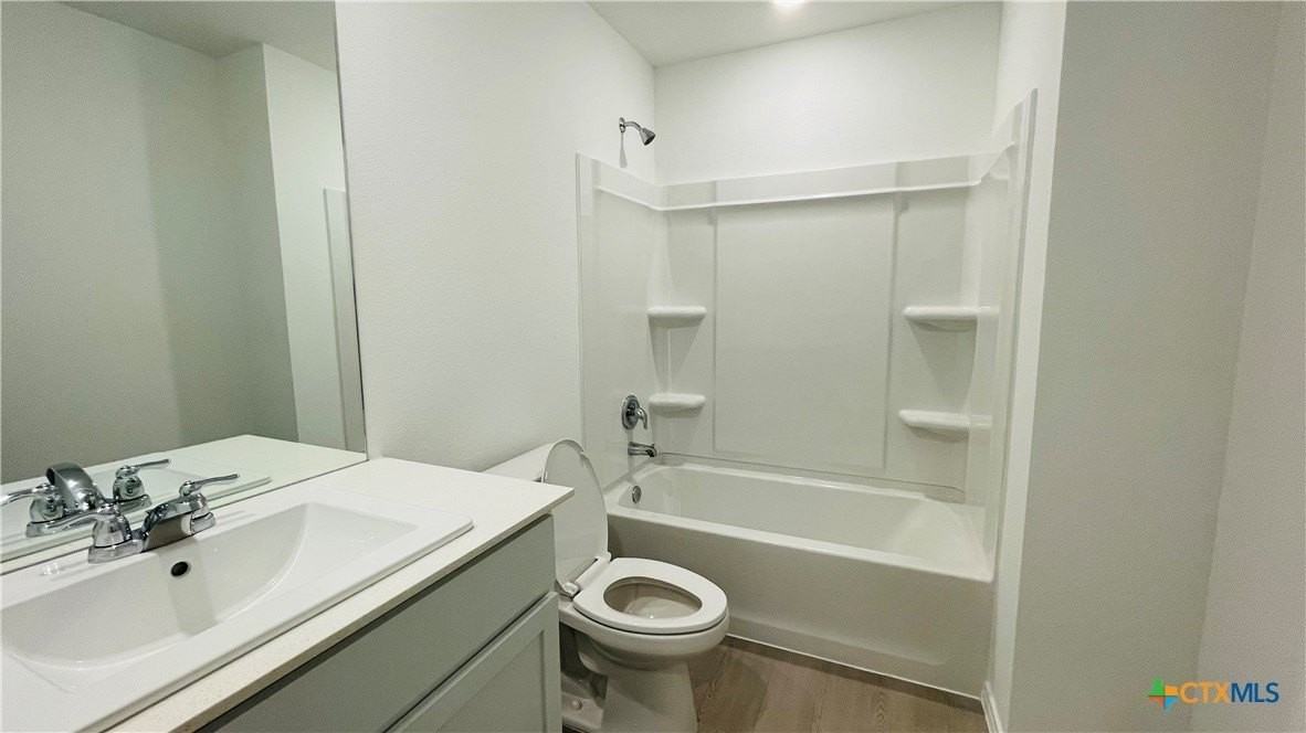 1122 Campbelton Dr - Photo 6 of 13