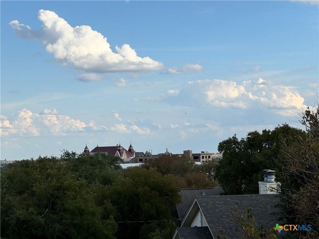 1013 Chestnut Street #D6