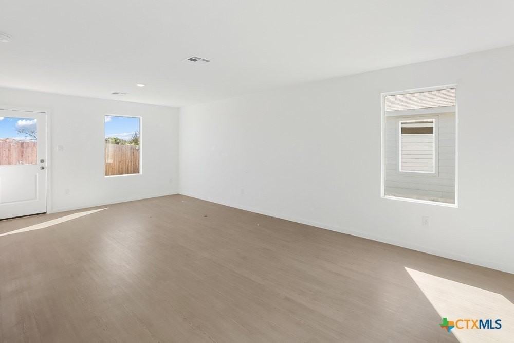 316 Alligator Crk - Photo 7 of 24