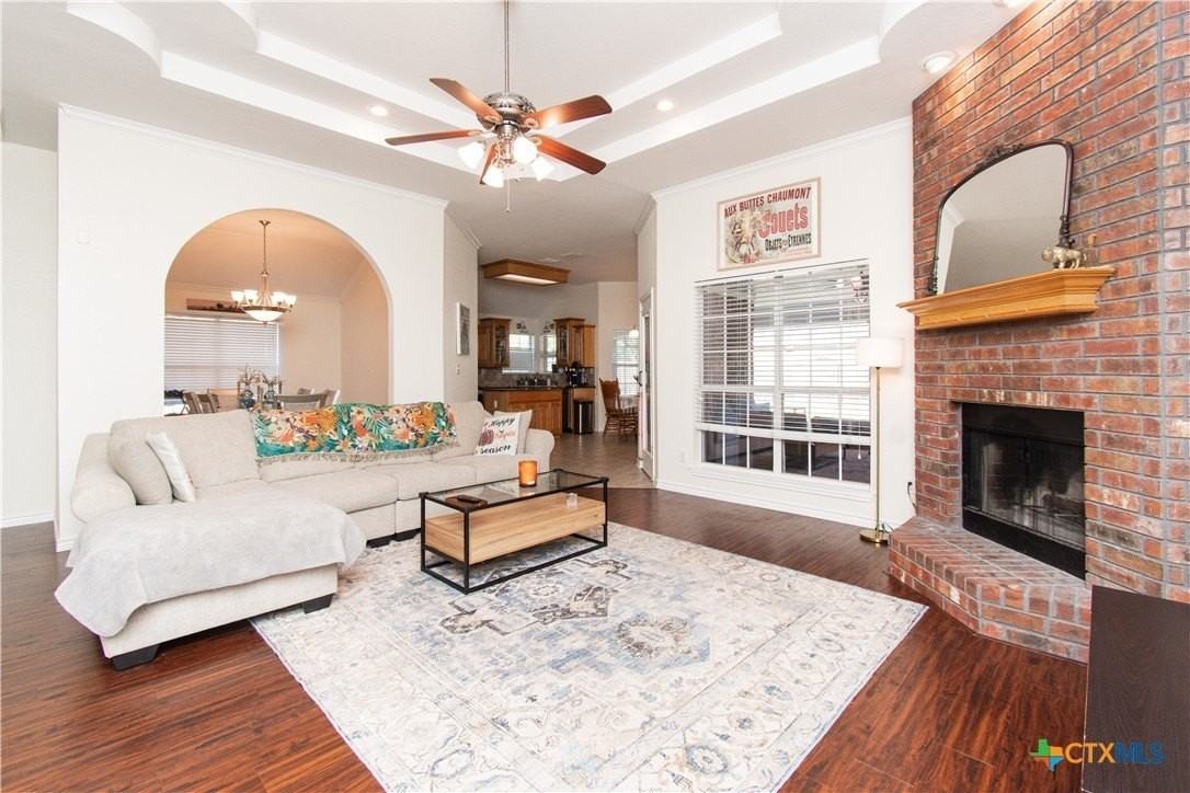 103 Corral Ct - Photo 2 of 27