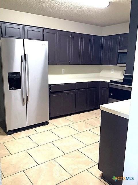 3001 Indy Dr - Photo 3 of 14