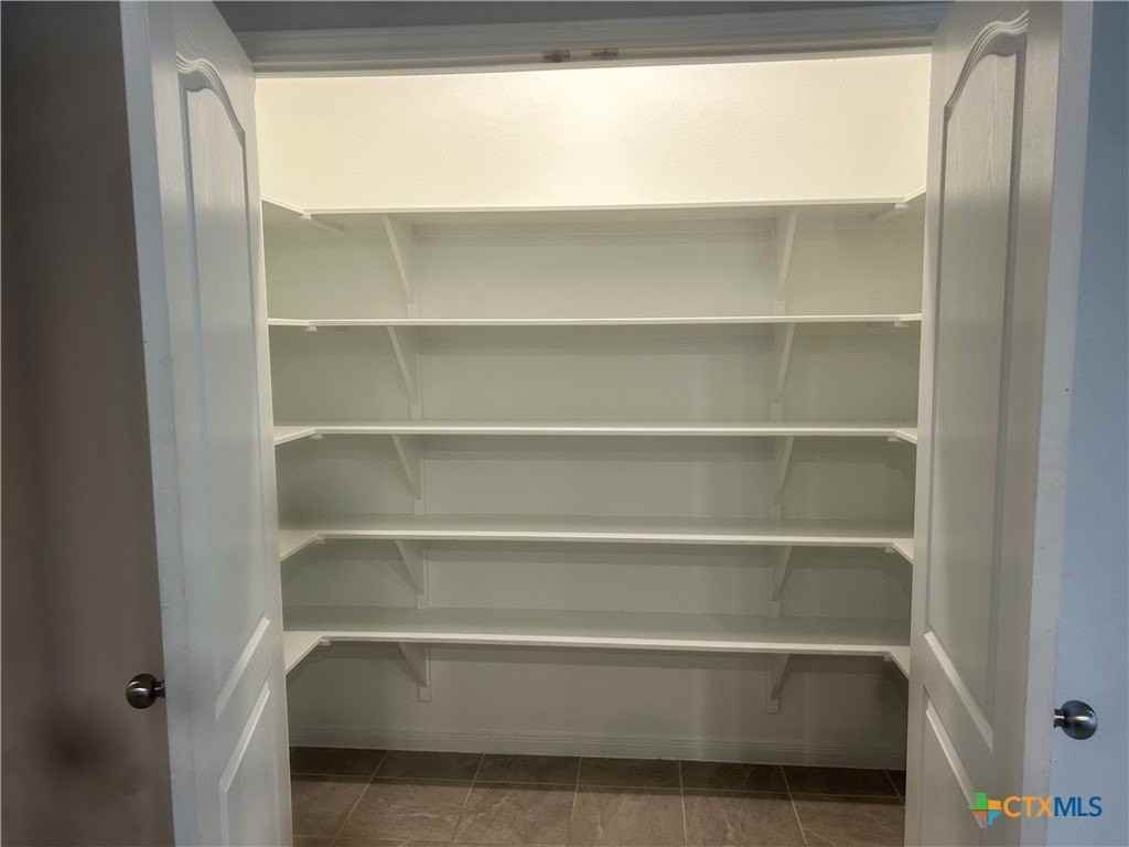 631 Friar Tuck Drive - Photo 7 of 24