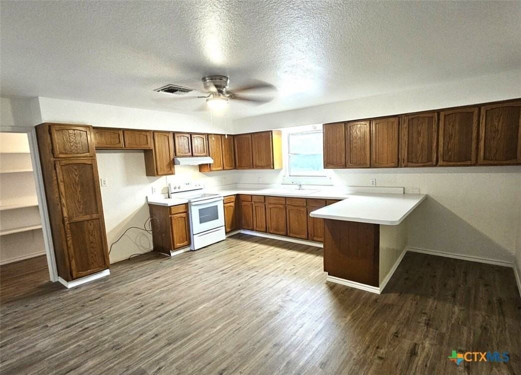 105 Santa Clara St - Photo 3 of 28