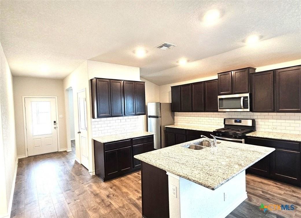 181 Harley Hay - Photo 2 of 24