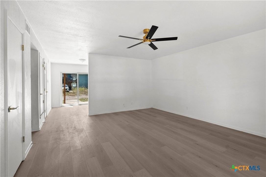 2213 Valley Forge Ave Apt B #B - Photo 2 of 13