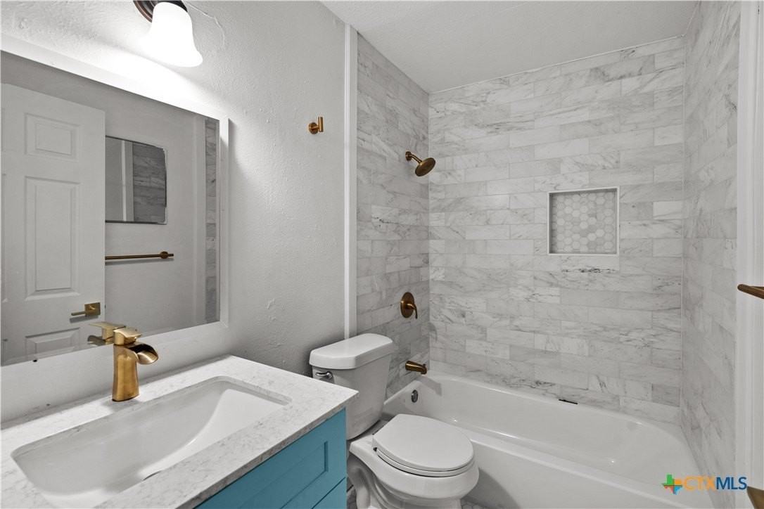 2213 Valley Forge Ave Apt B #B - Photo 5 of 13