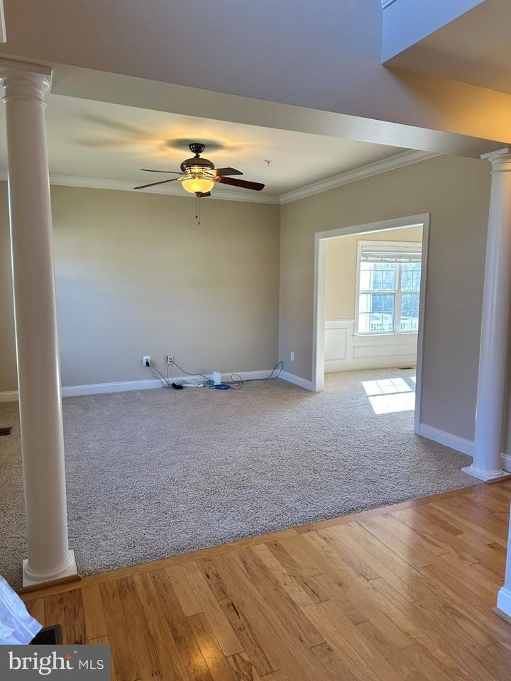 24421 Broad Creek Drive - Photo 6 of 34